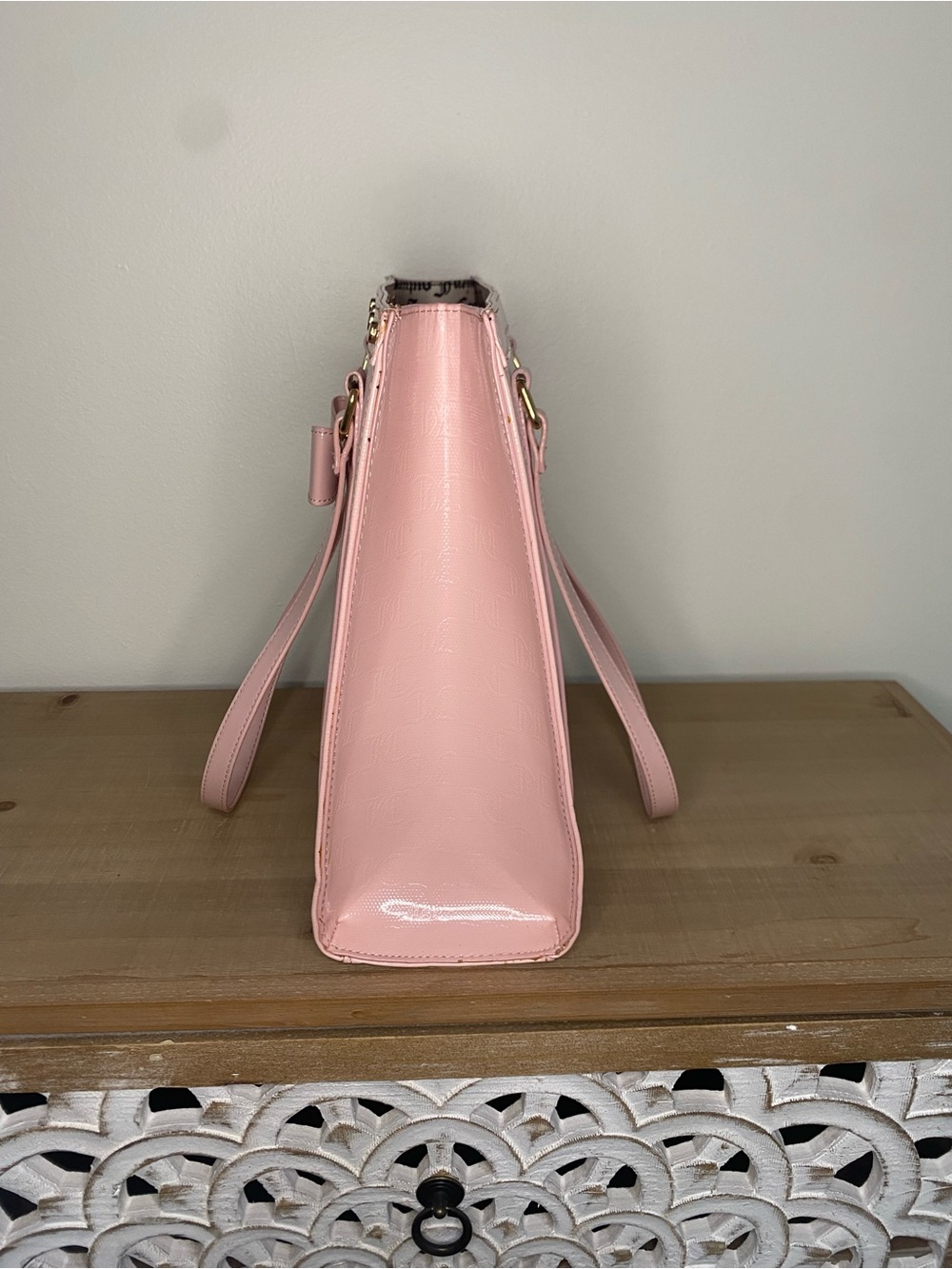 Juicy Couture Pink Patent Bow Purse/Tote Bag - Picture 5 of 10
